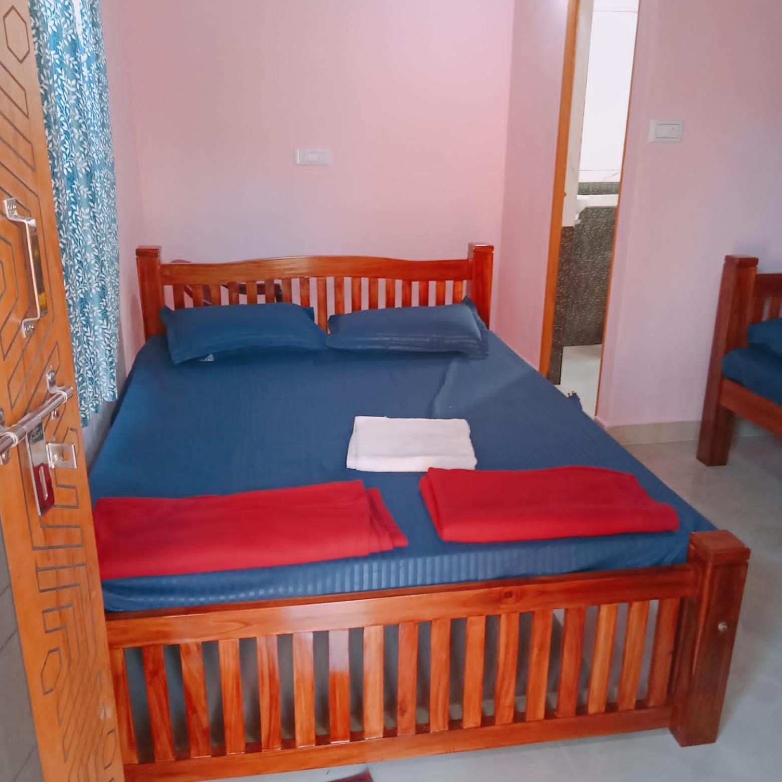 Ocean Sparrow Beach Stay Gokarna  Luaran gambar
